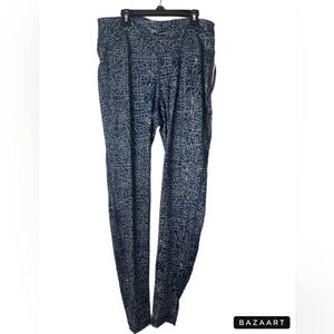 🔥🔥Zelo’s Women’s Multicolor Leggings Size 1X Navy Blue Multi Color NWT
